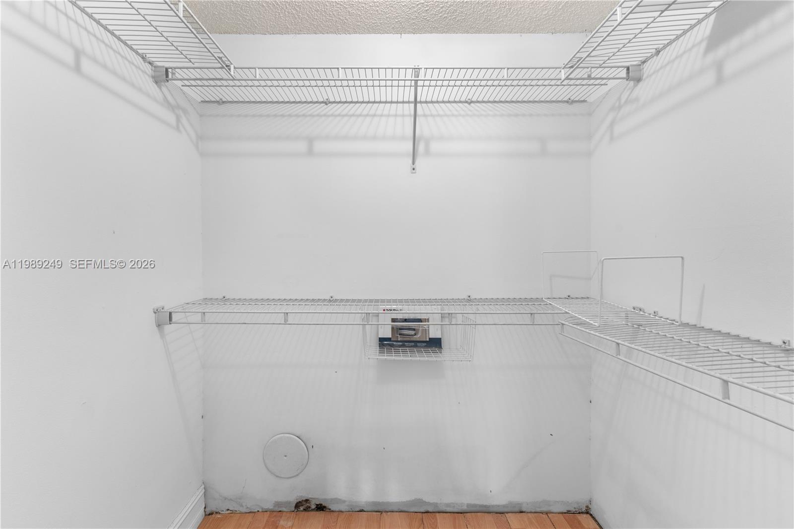 NO 124 PALM-AIRE COUNTRY - Residential