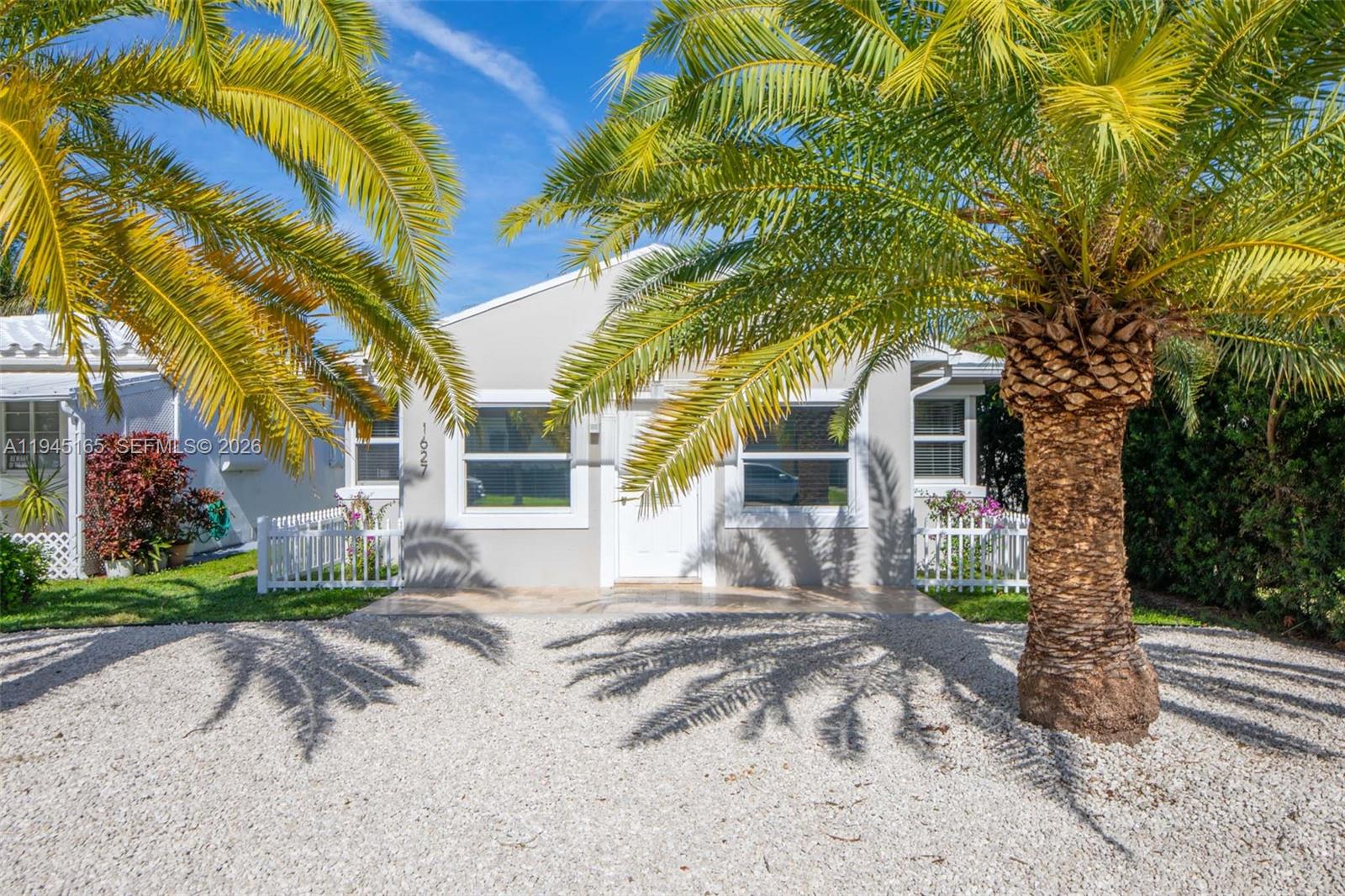 HOLLYWOOD SOUTH SIDE ADD - Residential