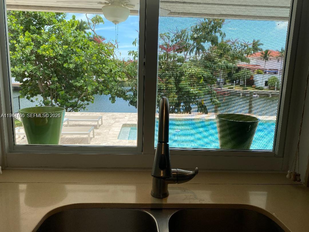 CORAL BAY SEC C - Residential