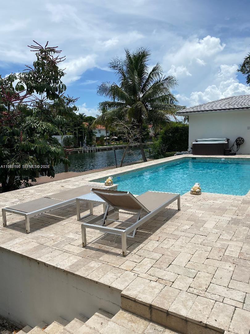 CORAL BAY SEC C - Residential