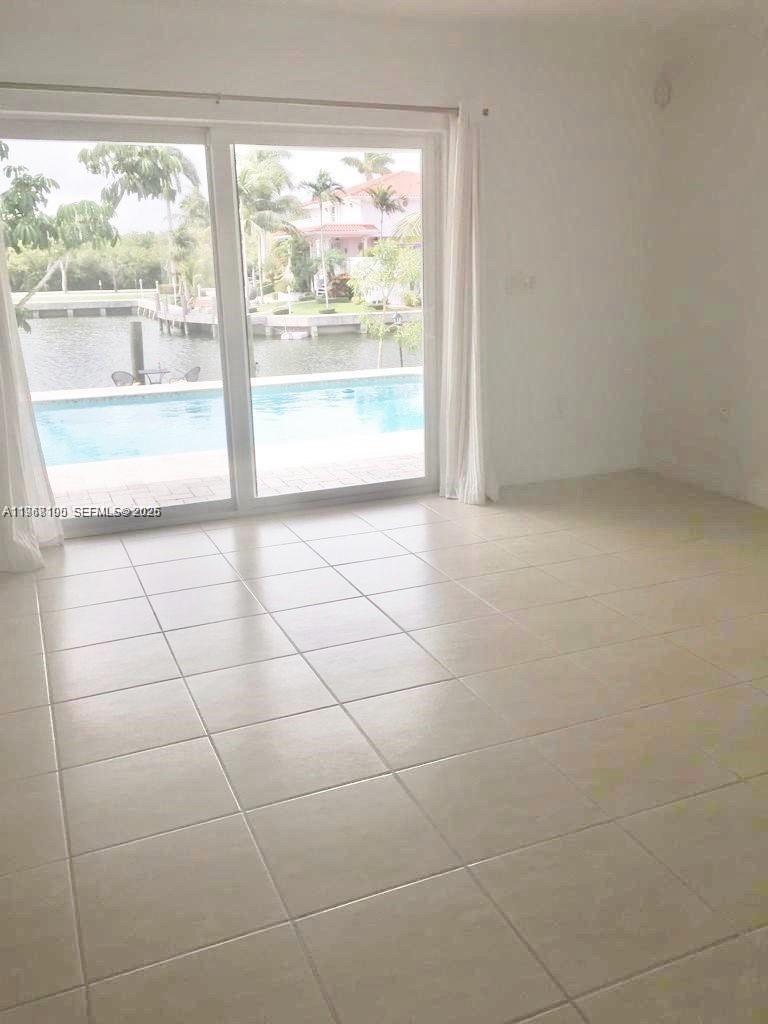 CORAL BAY SEC C - Residential