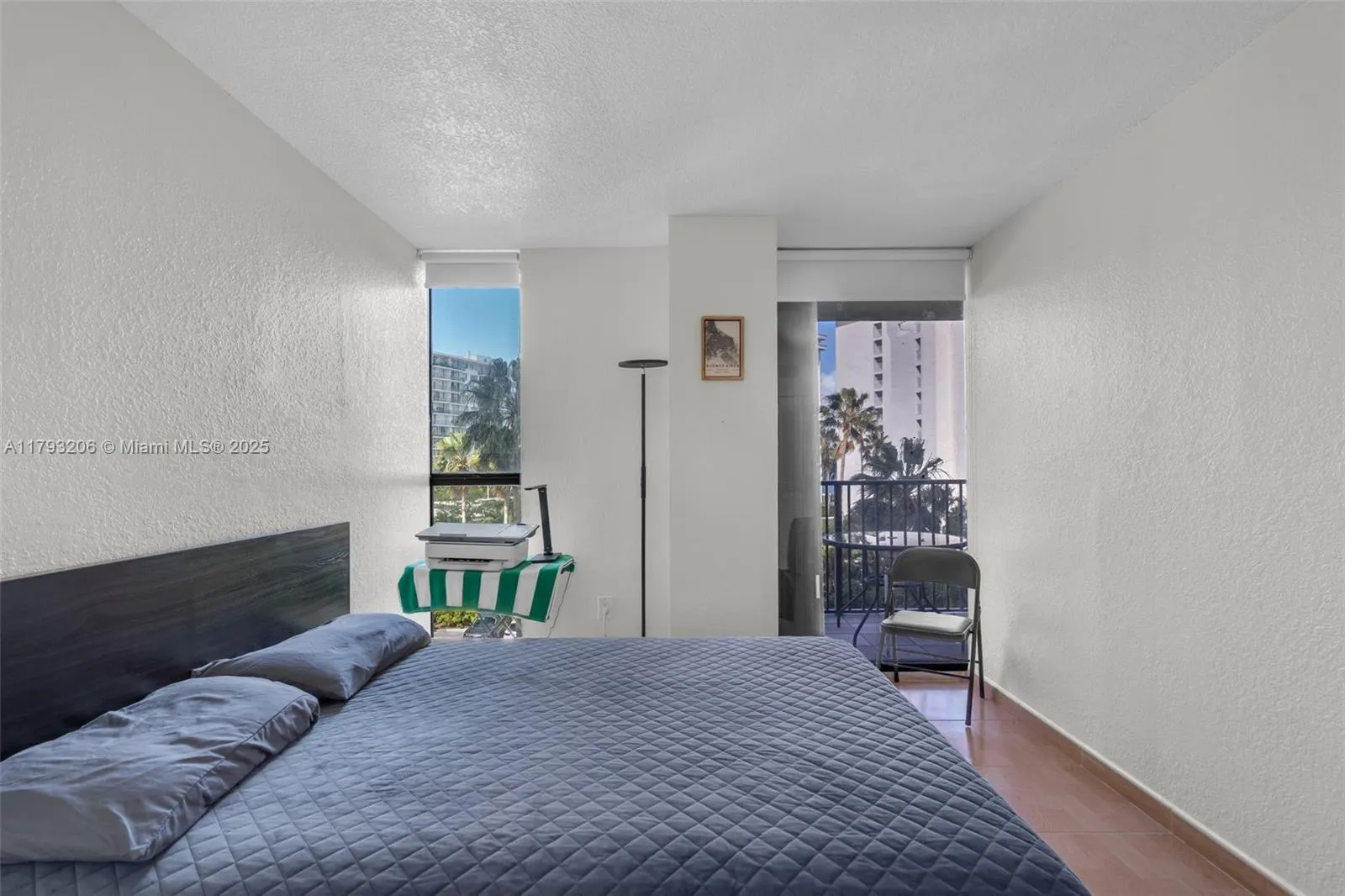 Miami, Florida 33131, United States, 2 Bedrooms Bedrooms, ,2 BathroomsBathrooms,Residential,Active,119756