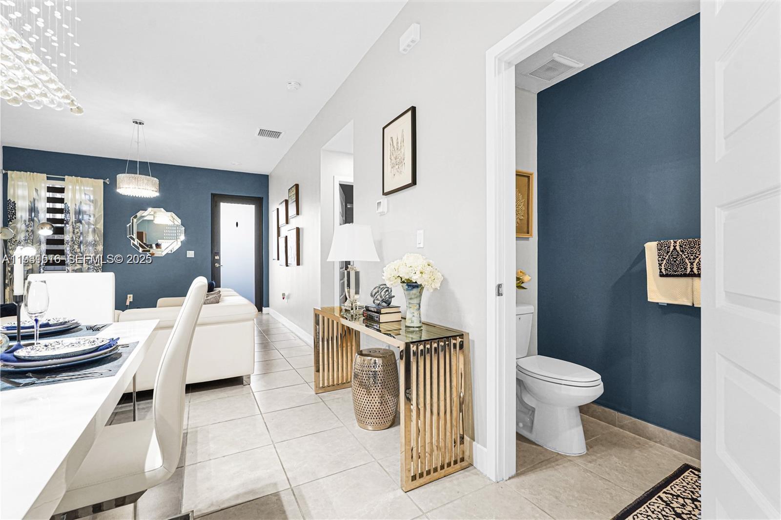 APEX AT PARK CENTRAL COND - Residential