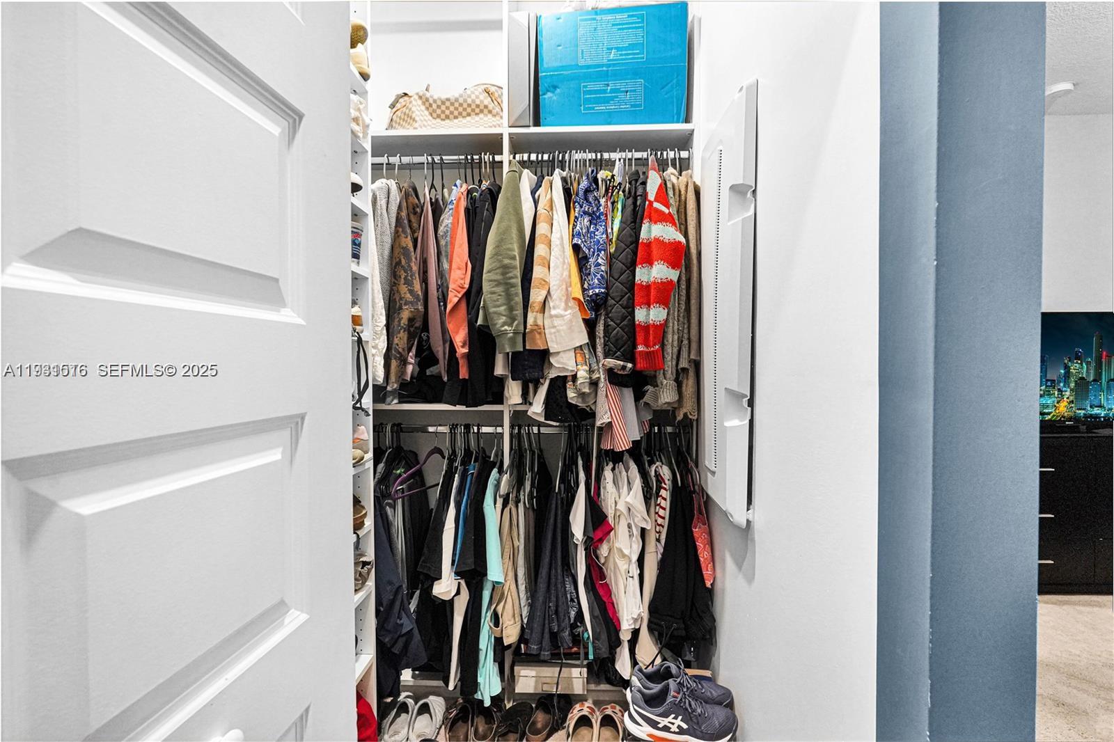 APEX AT PARK CENTRAL COND - Residential