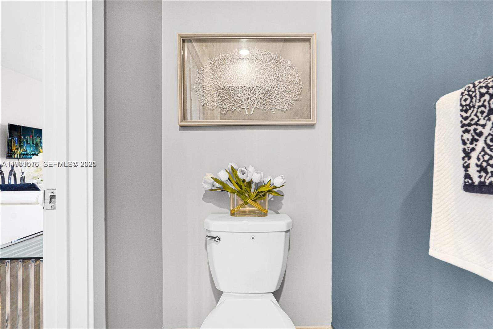 APEX AT PARK CENTRAL COND - Residential