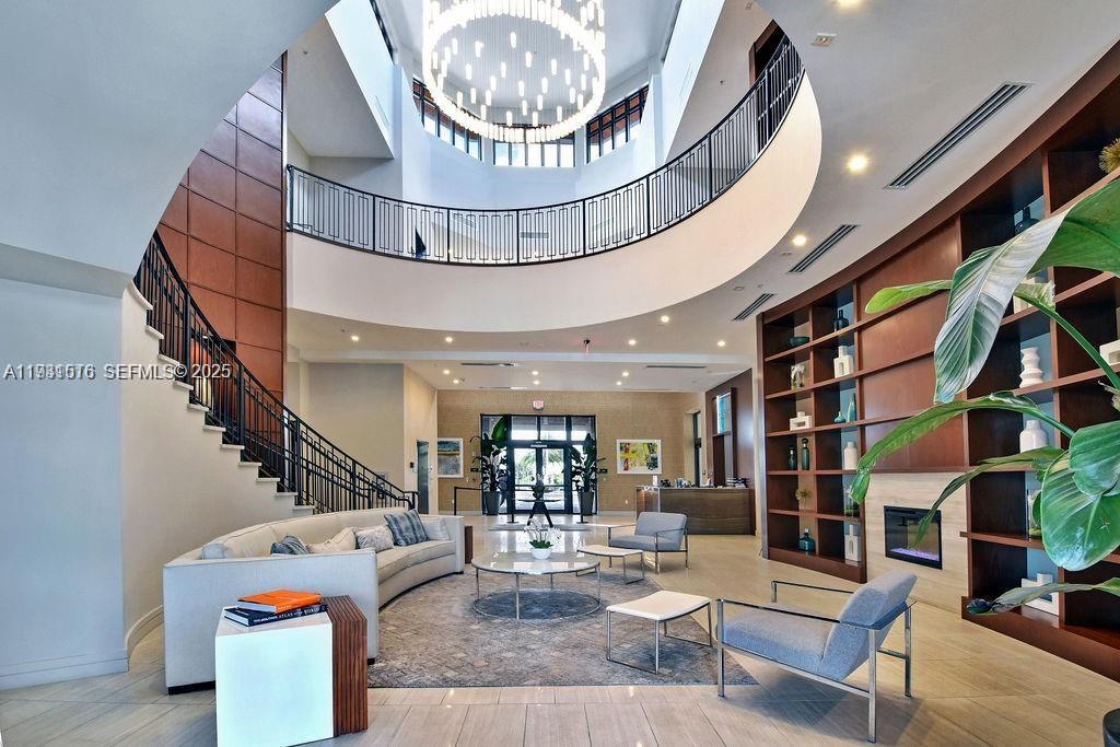 APEX AT PARK CENTRAL COND - Residential