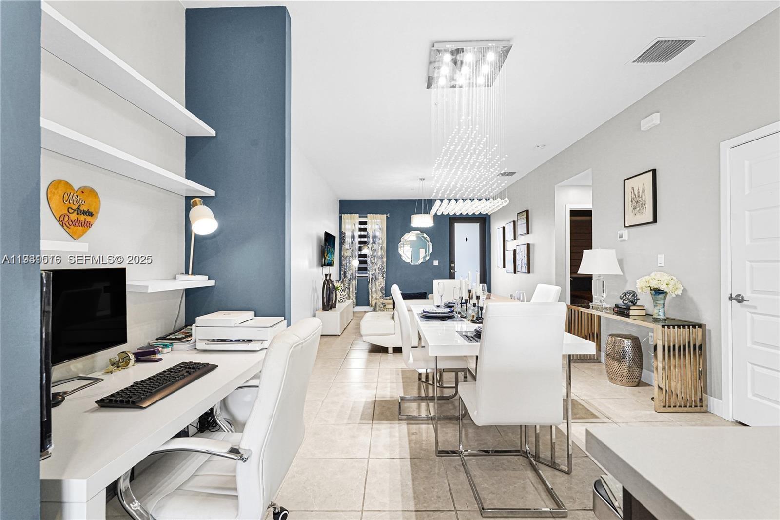 APEX AT PARK CENTRAL COND - Residential