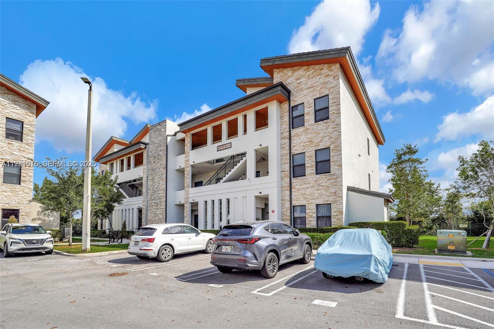 8025 NW 104th Ave 23