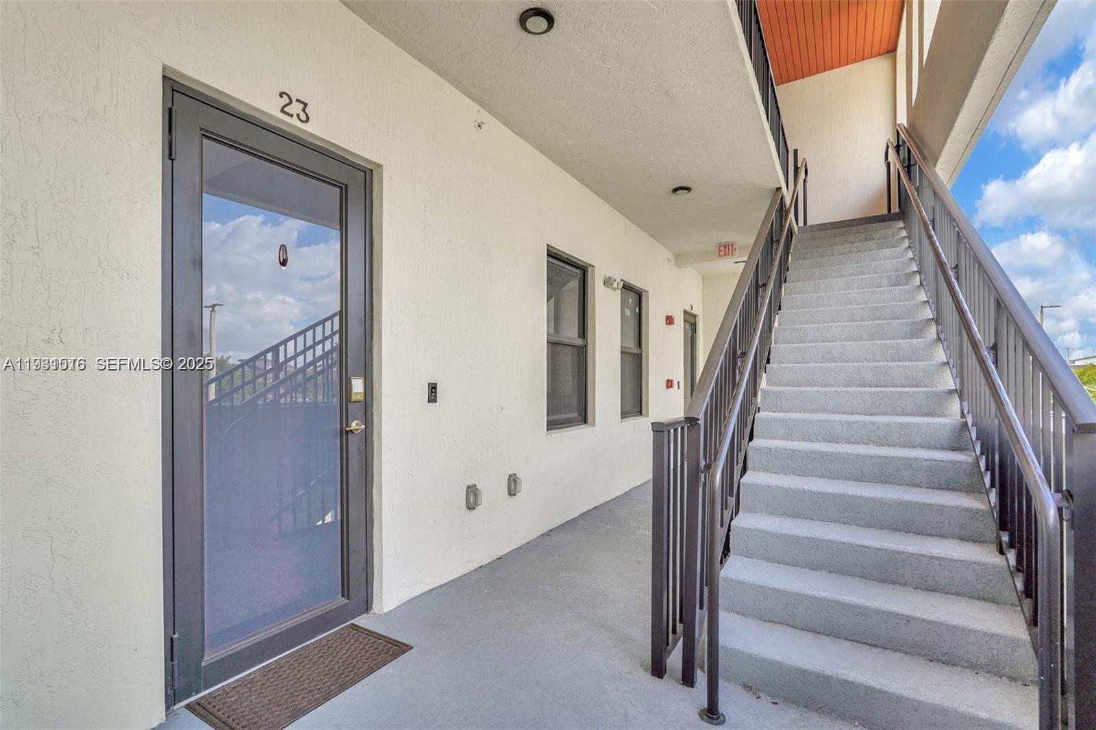 APEX AT PARK CENTRAL COND - Residential