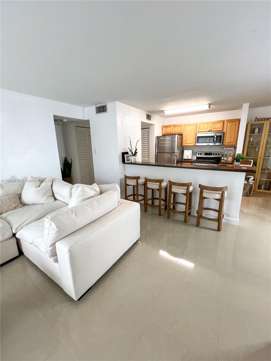 ROYAL PALM PLACE - Residential Lease