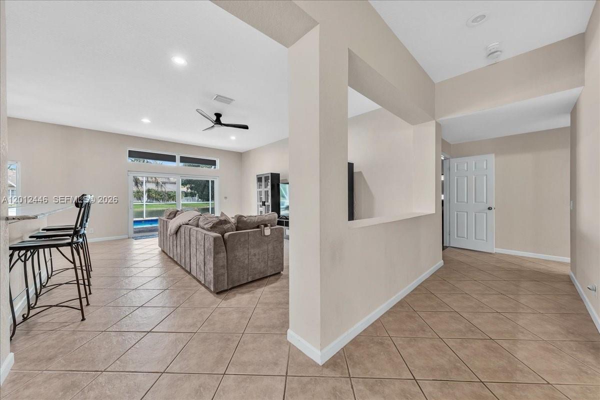 SECTOR 2-PARCELS 1 2 3 4 - Residential