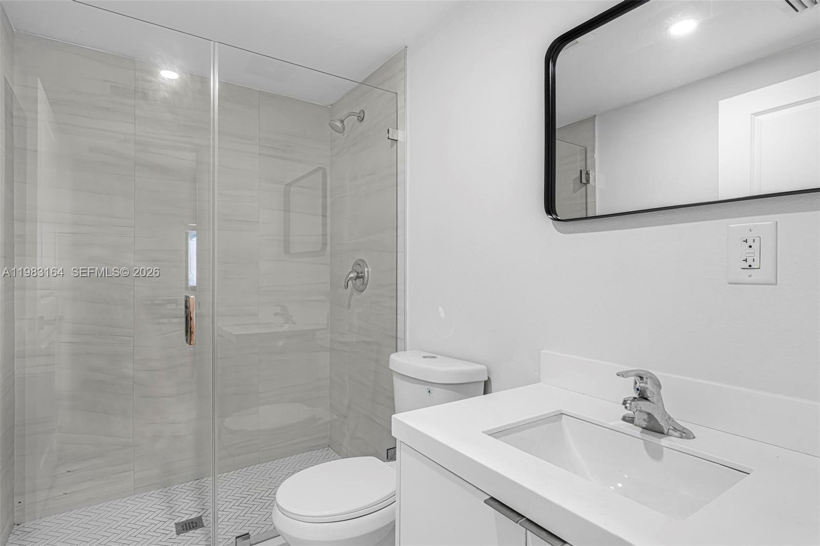 PERRINE INDUSTRIAL SUB - Residential Income