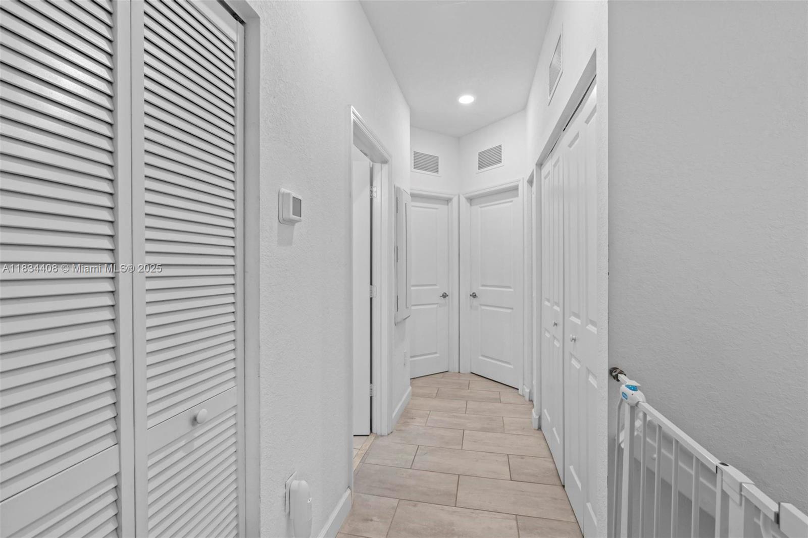 COCO PALM VILLAS - Residential