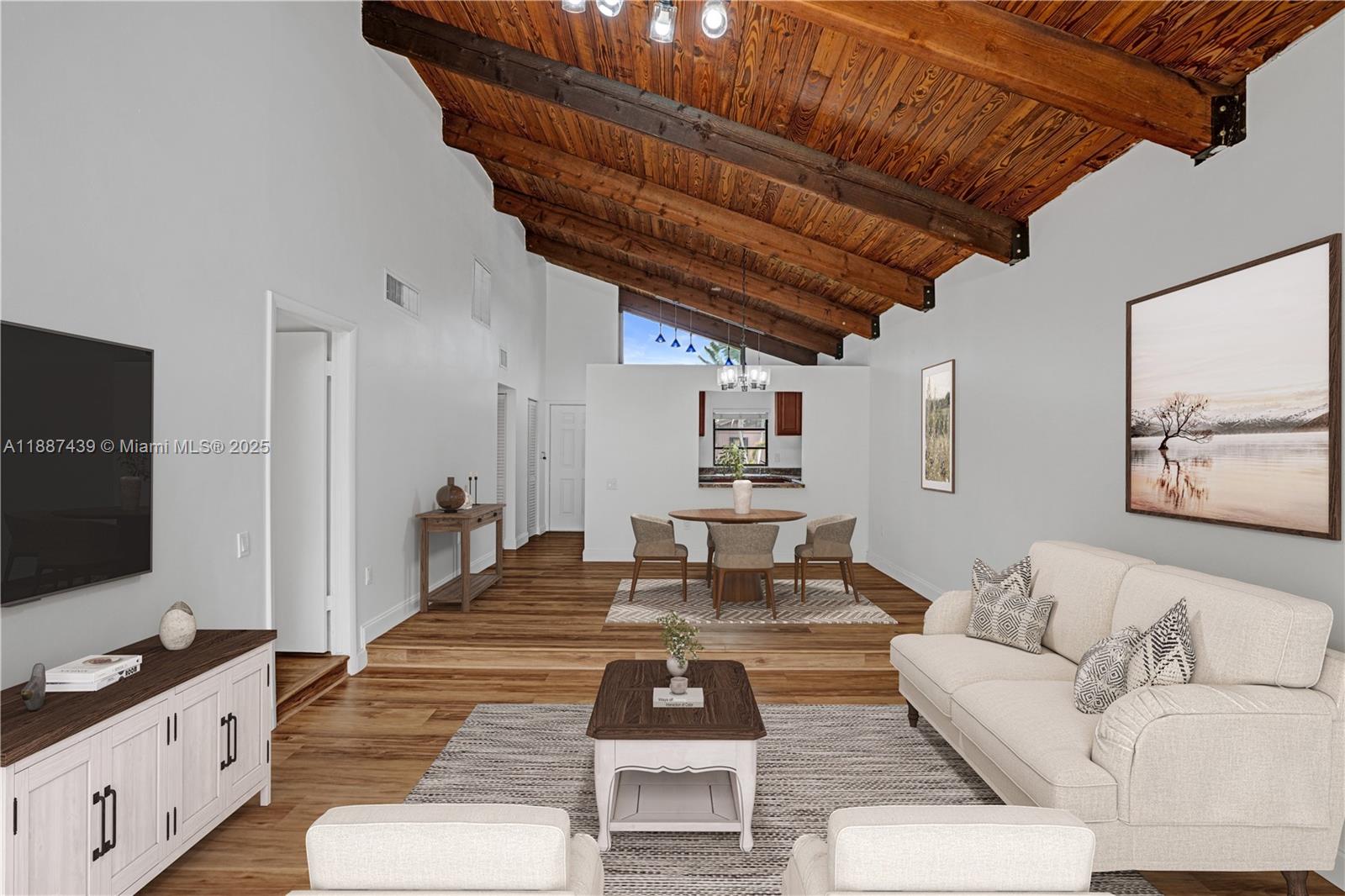 KILLIAN PINES TOWNHOUSES - Residential