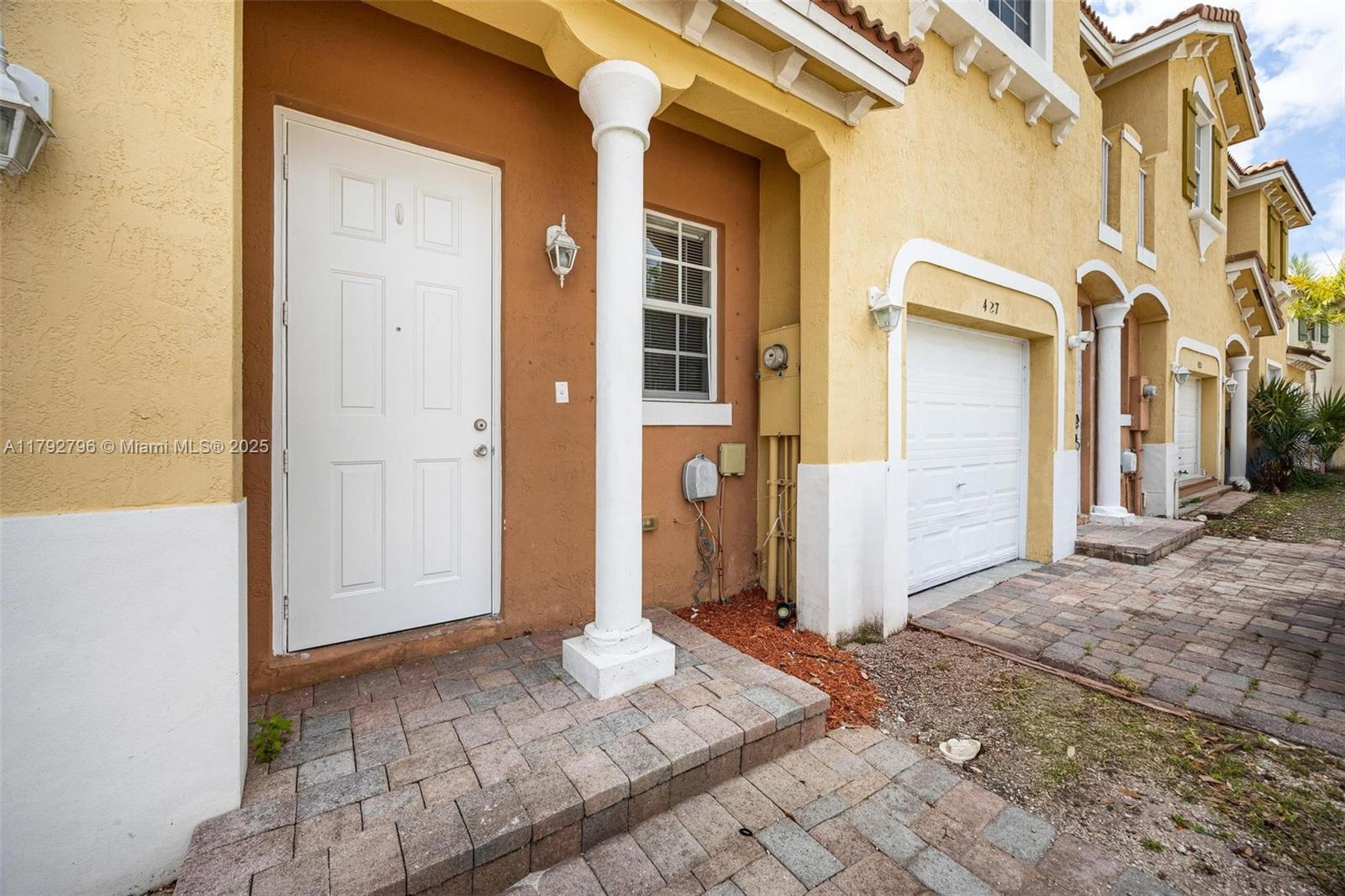 PORTOFINO VILLAS WEST - Residential