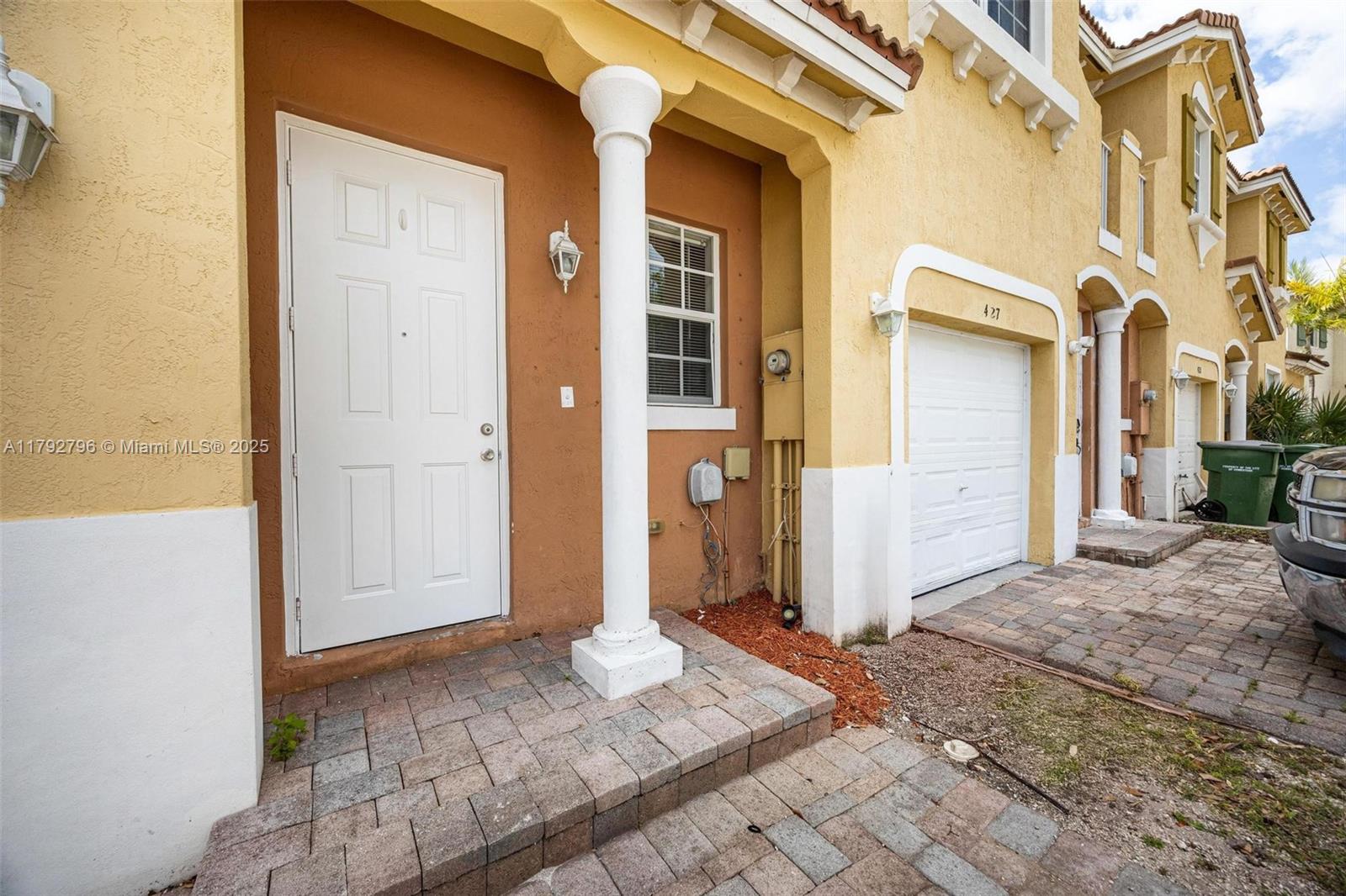 PORTOFINO VILLAS WEST - Residential
