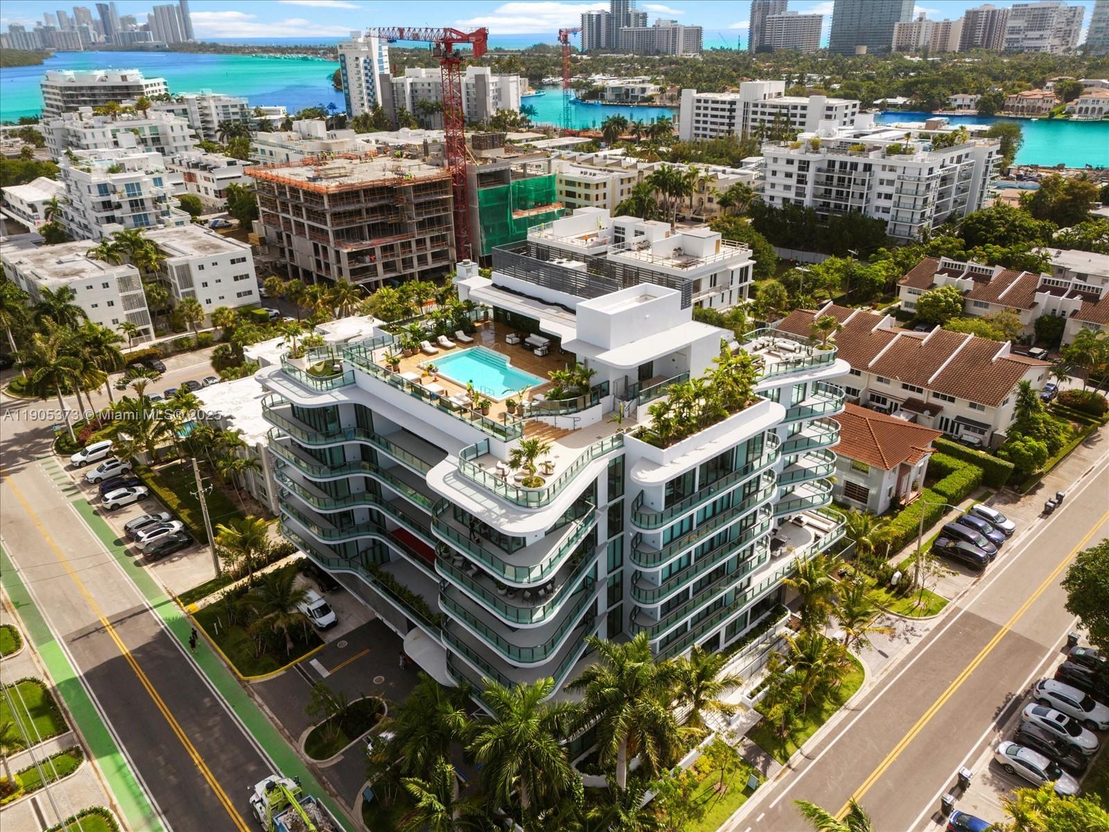 Alana Bay Harbor - Residential