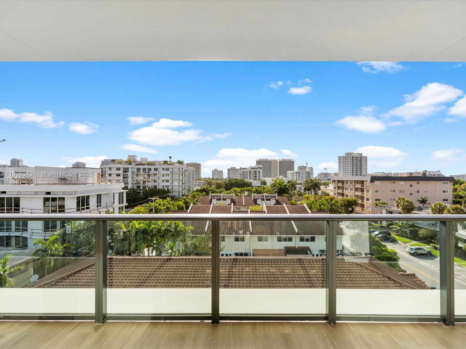 Alana Bay Harbor - Residential