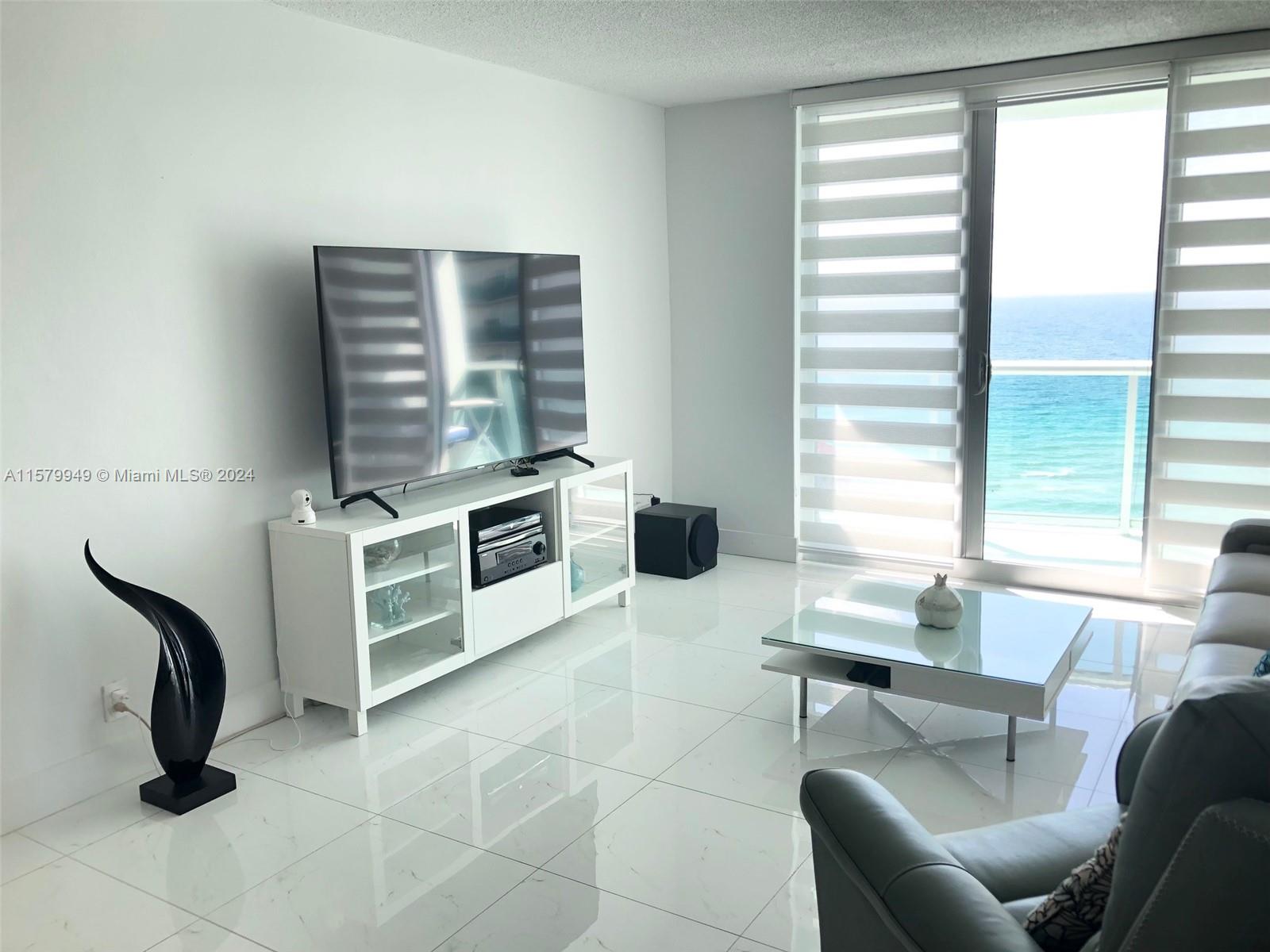 TIDES ON HOLLYWOOD BEACH - Residential Lease