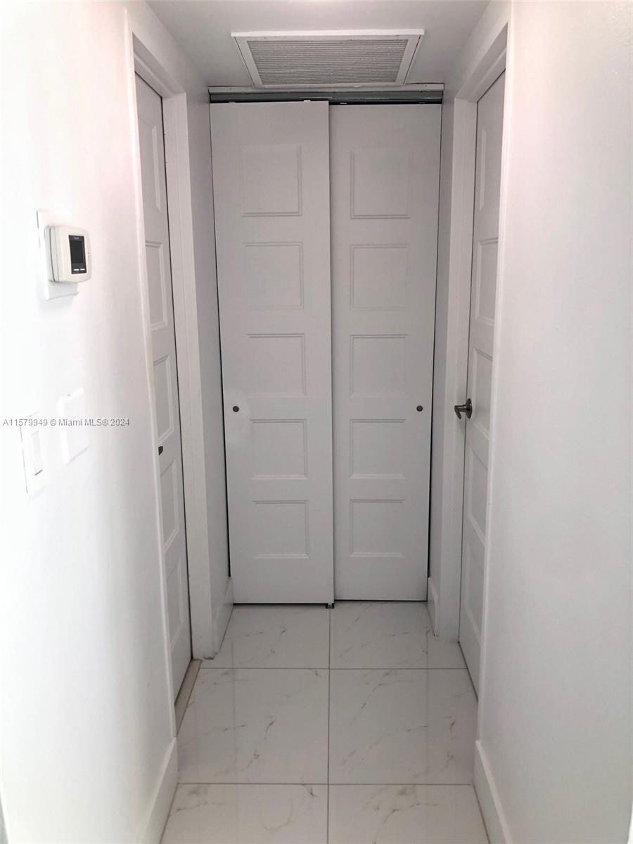 TIDES ON HOLLYWOOD BEACH - Residential Lease