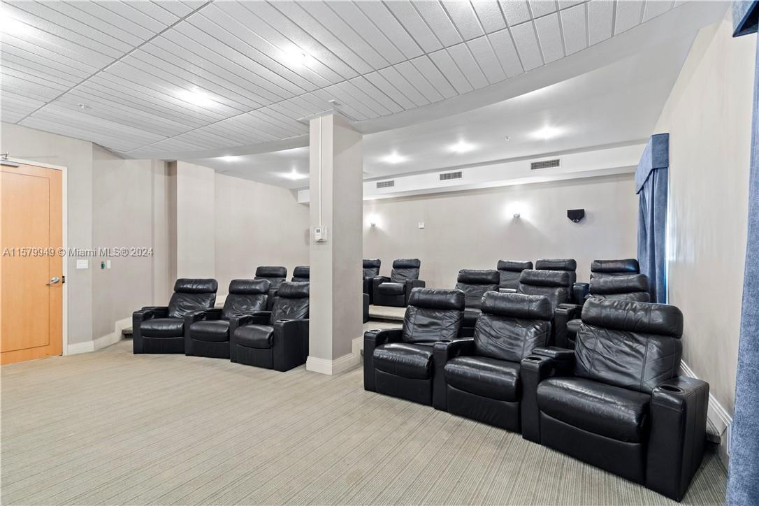 TIDES ON HOLLYWOOD BEACH - Residential Lease