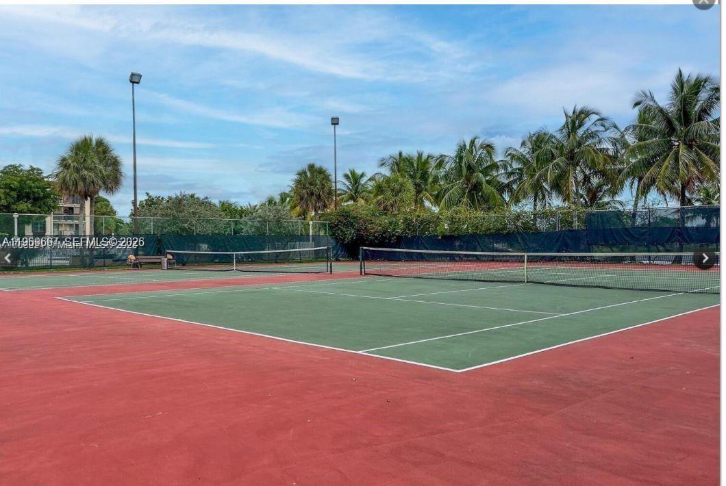 PROMENADE AT KENDALE LAKE - Residential Lease