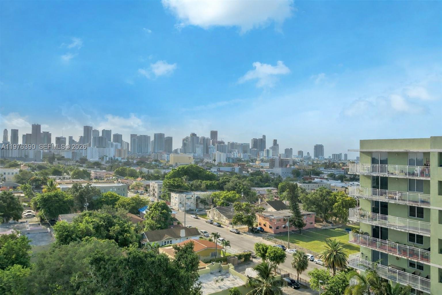 SAN LORENZO CONDO - Residential