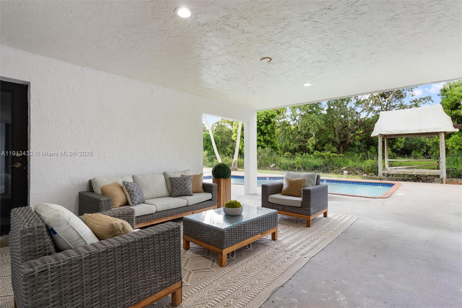 SPANISH VILLAS - Residential