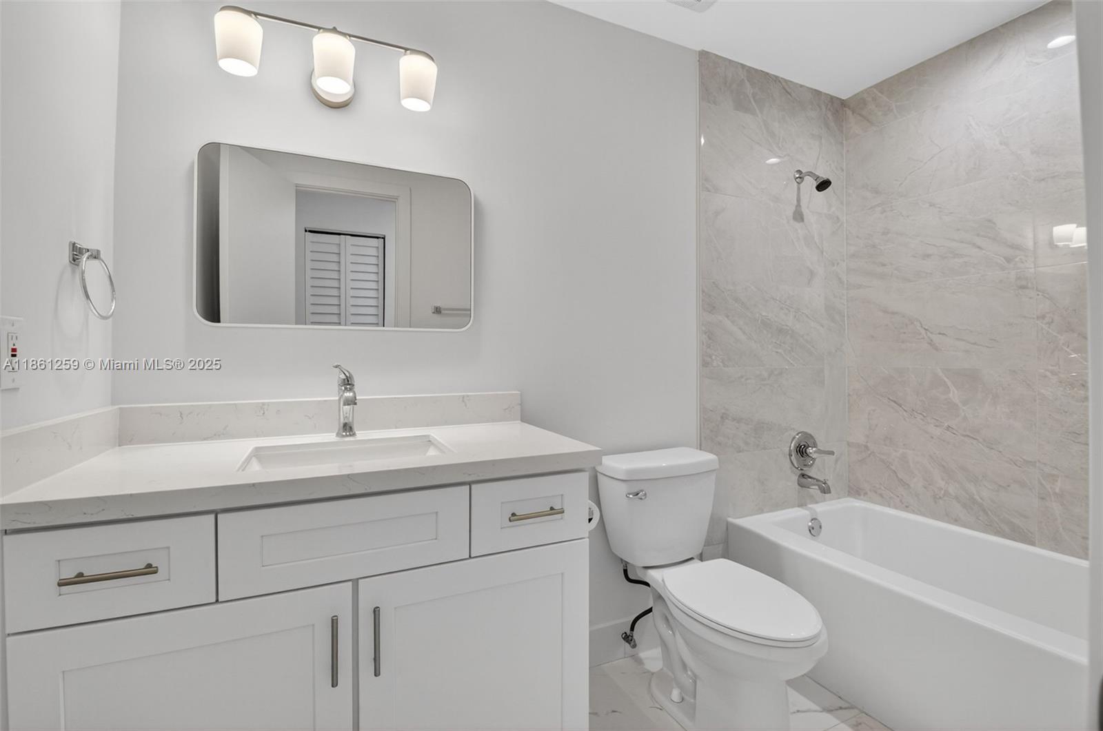 WHISPER WALK - Residential