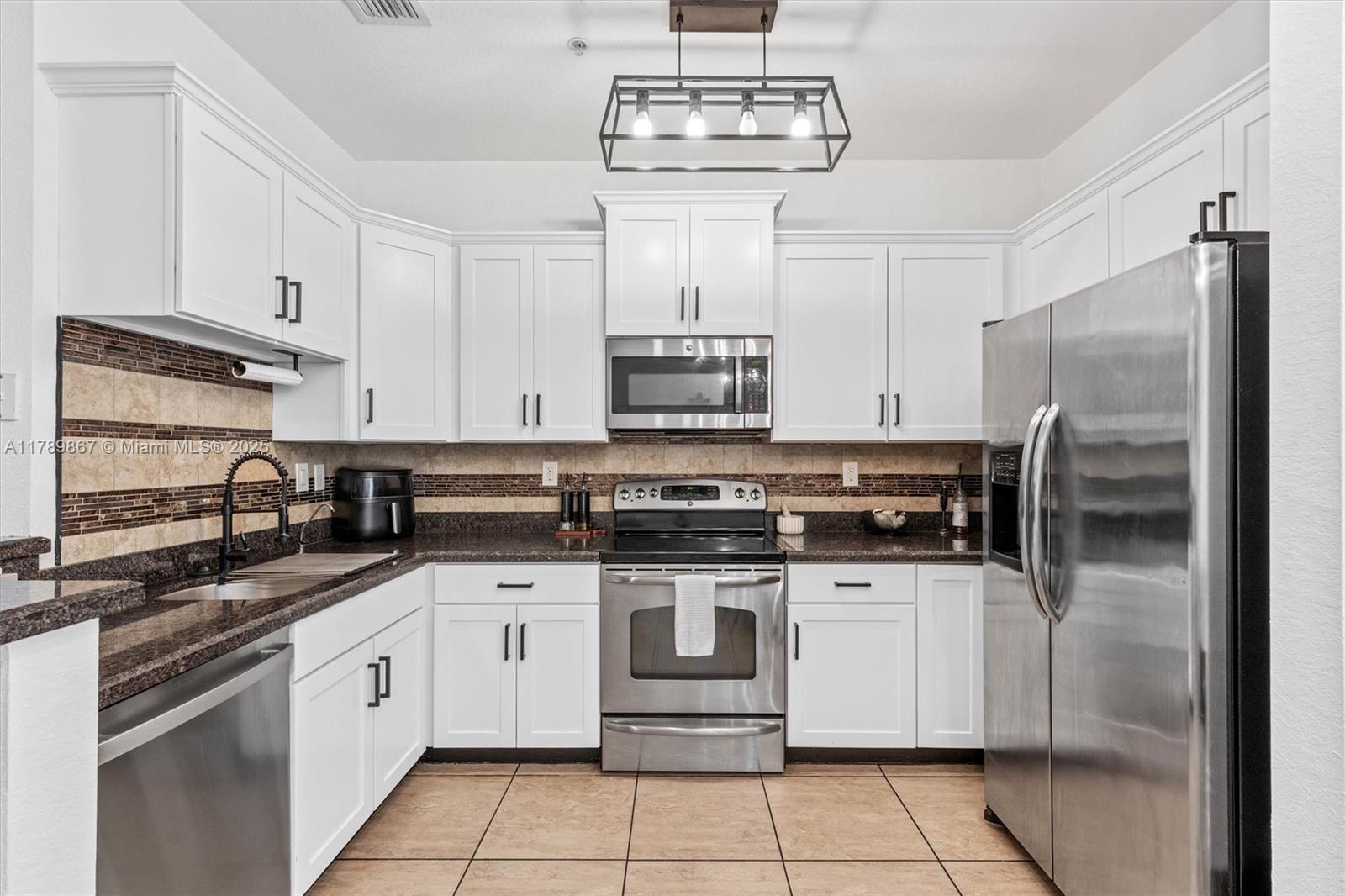 151 SW 7th Ct
