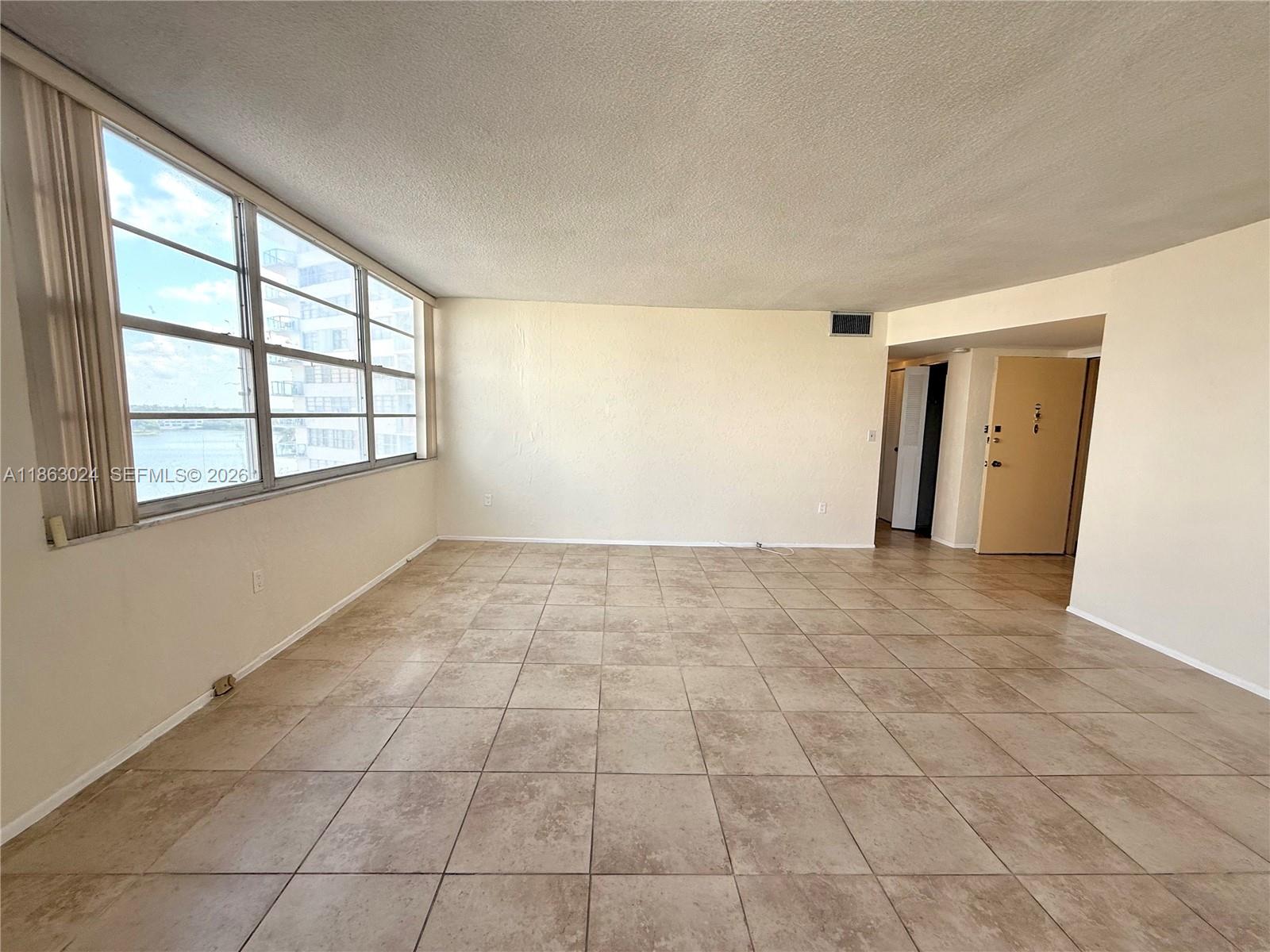 BUCKLEY TOWERS CONDO - EA - Residential