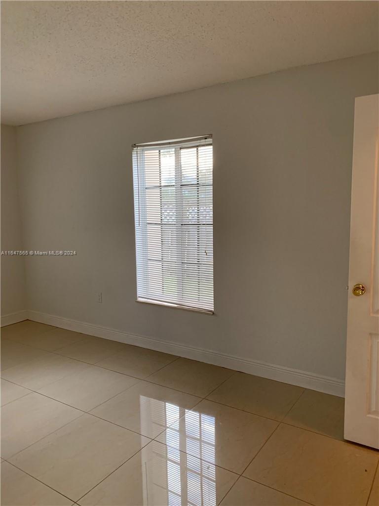 DORAL GARDENS II CONDO - Residential