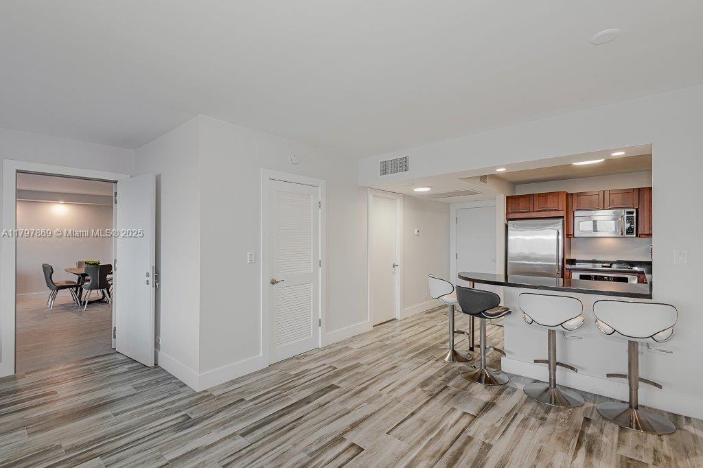 RONEY PALACE CONDO - Residential