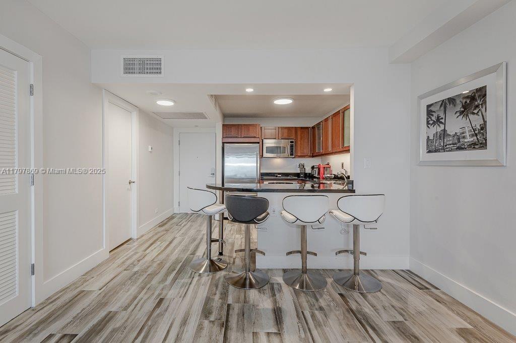 RONEY PALACE CONDO - Residential