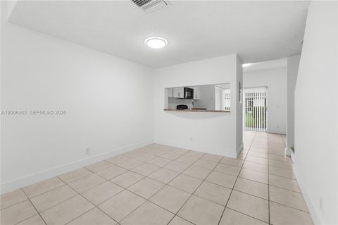 Tiny photo for 40 Simonton Cir #40, Weston, FL 33326 (MLS # A12006463)