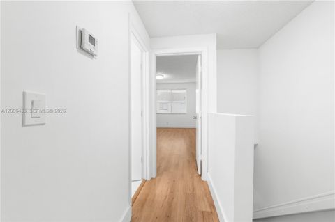 Tiny photo for 40 Simonton Cir #40, Weston, FL 33326 (MLS # A12006463)