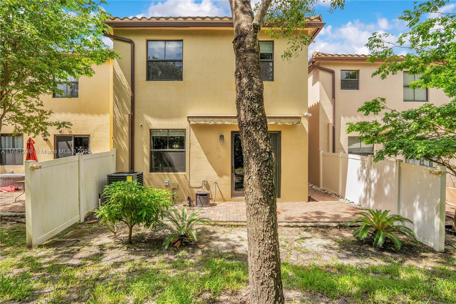 SABAL PALM BY PRESTIGE - Residential