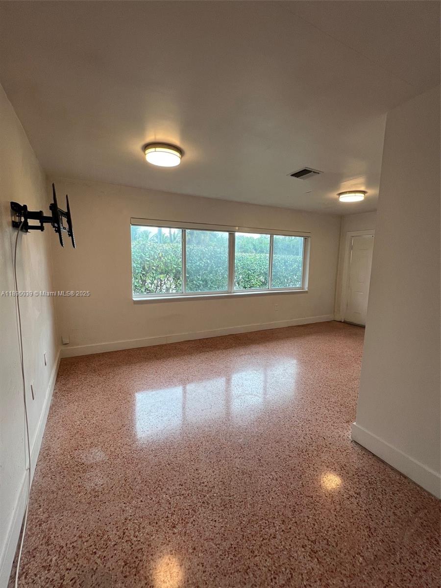 200 NE 108th Street 1