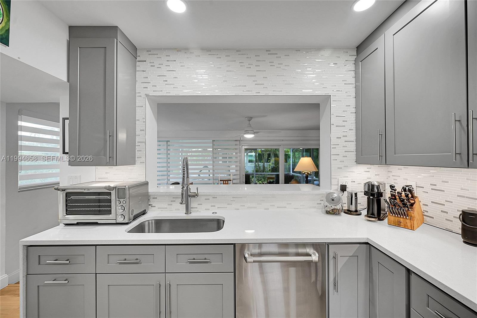 PALM CLUB CO-OP - Residential