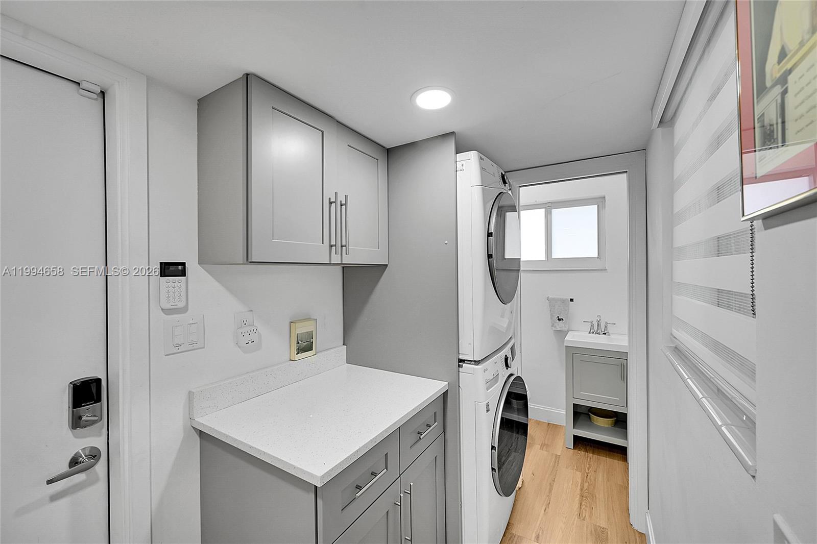 PALM CLUB CO-OP - Residential