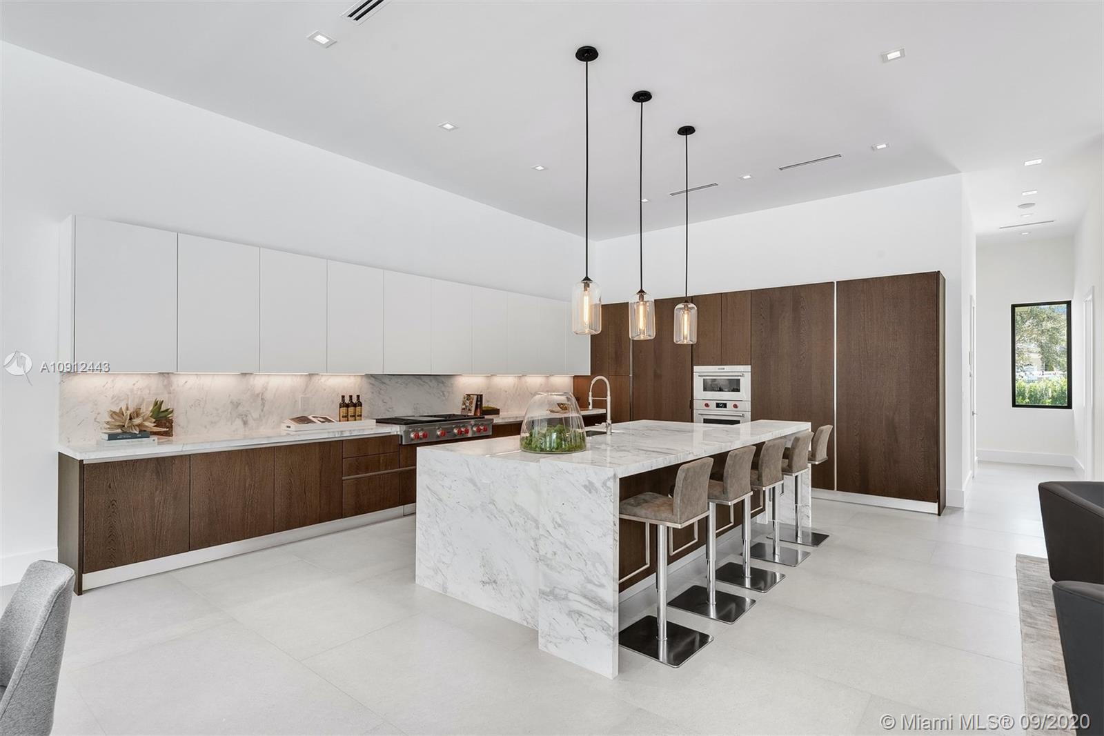 BRUCE-LAURIE SUB - Residential