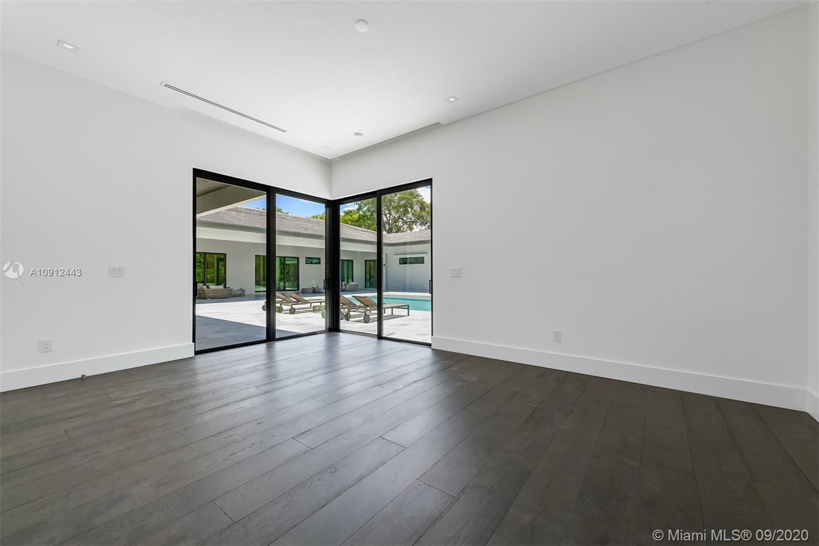 BRUCE-LAURIE SUB - Residential