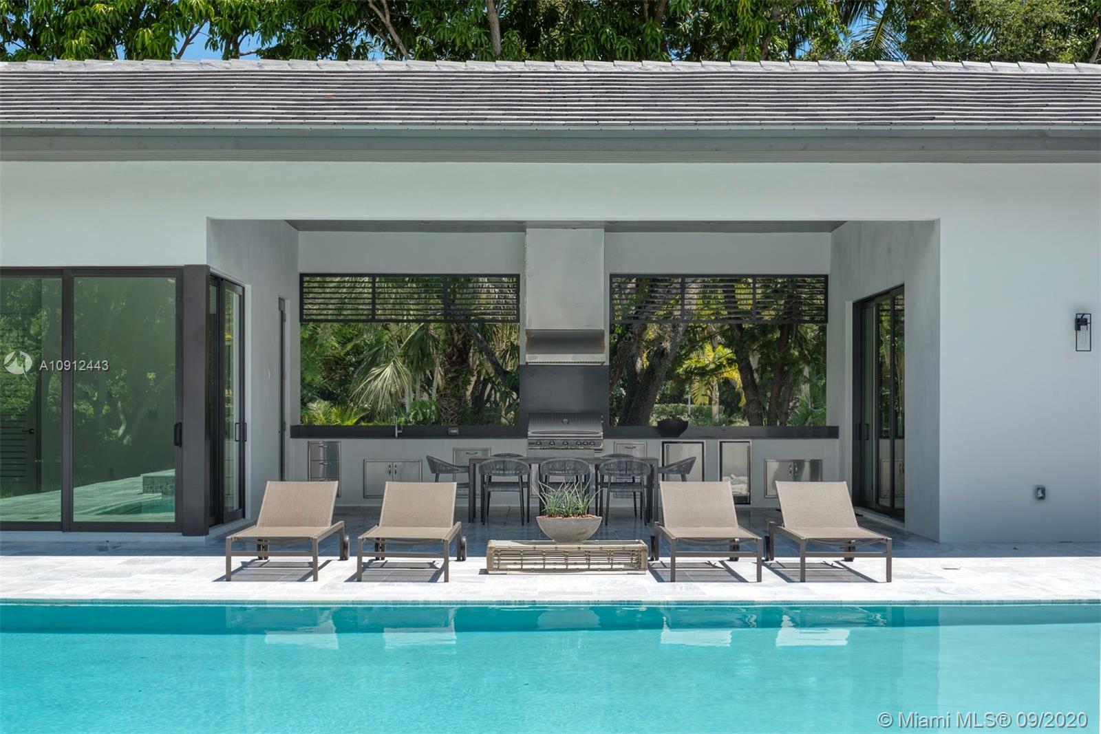 BRUCE-LAURIE SUB - Residential