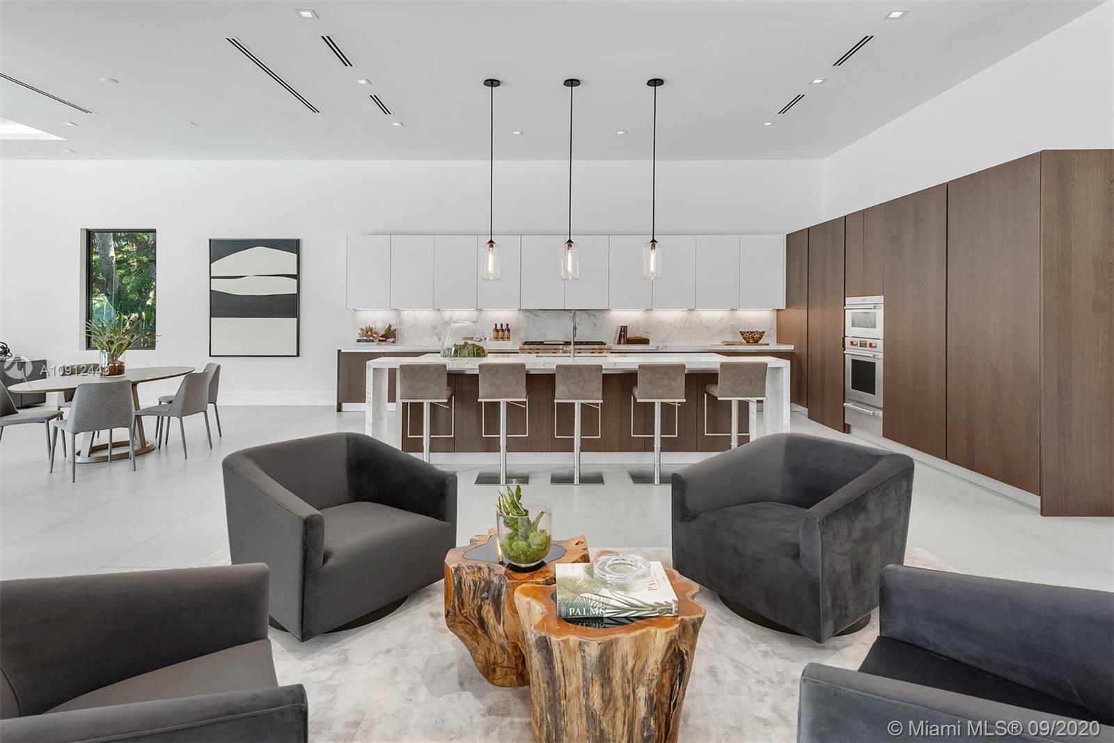 BRUCE-LAURIE SUB - Residential