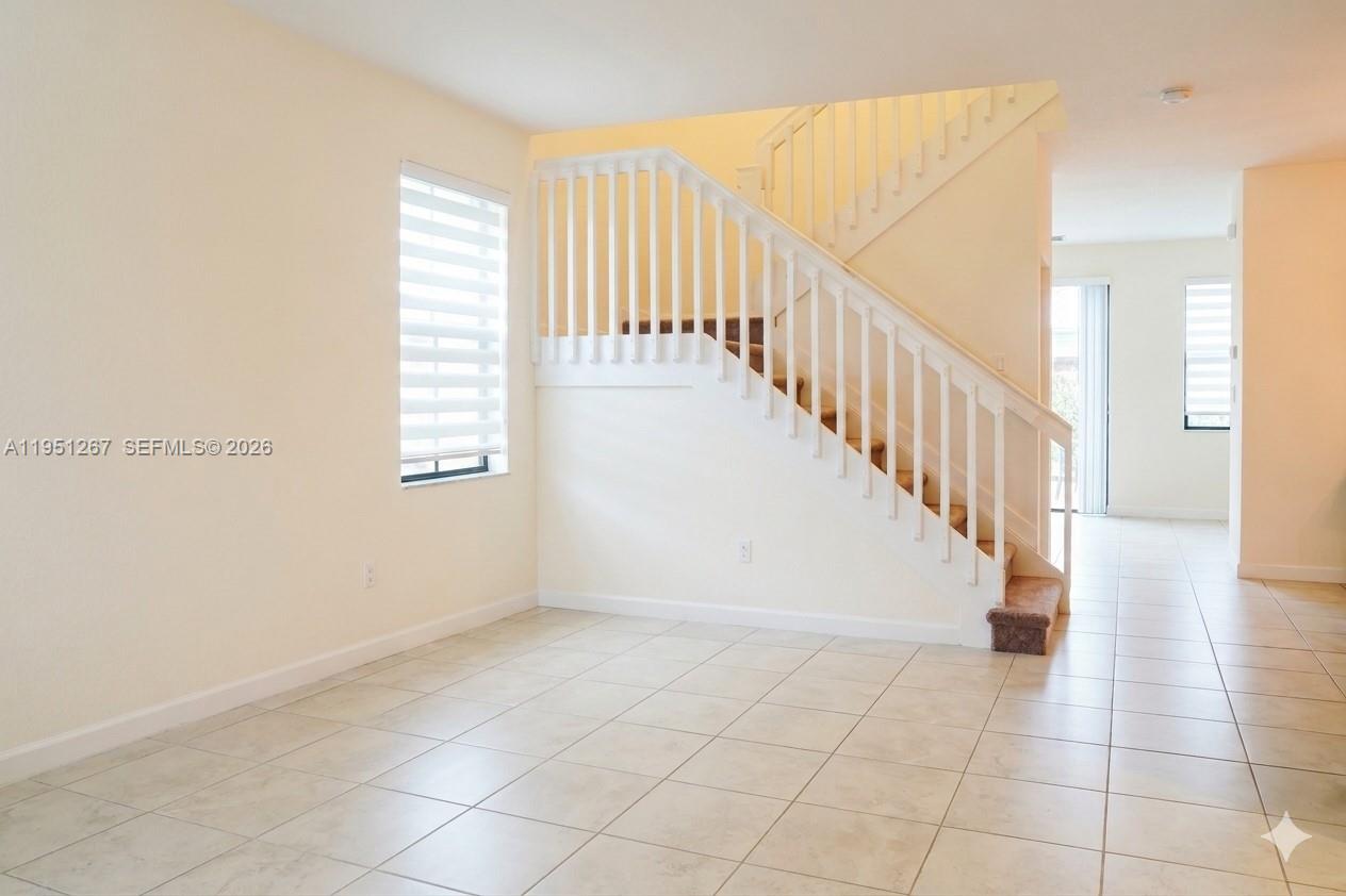 AQUABELLA SECTION ONE - Residential