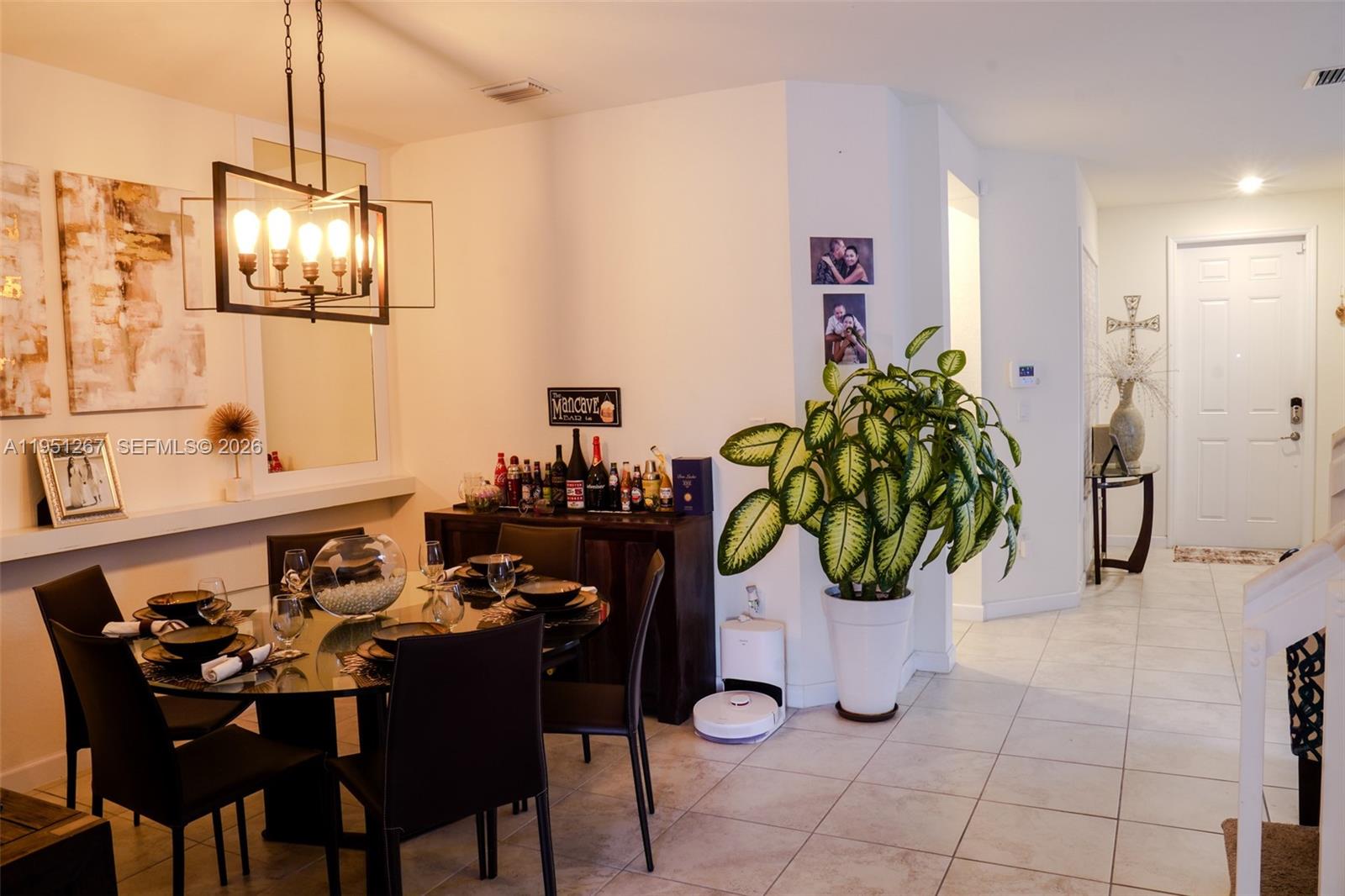 AQUABELLA SECTION ONE - Residential