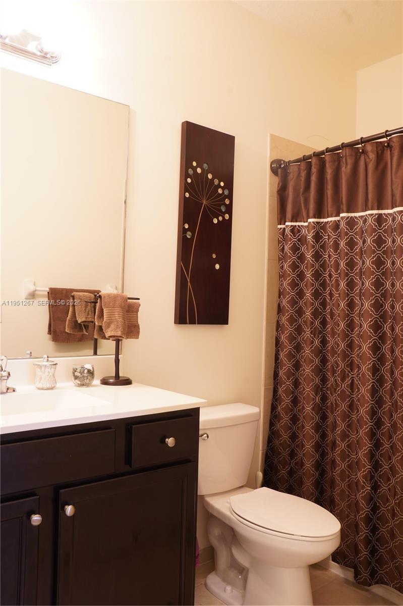 AQUABELLA SECTION ONE - Residential