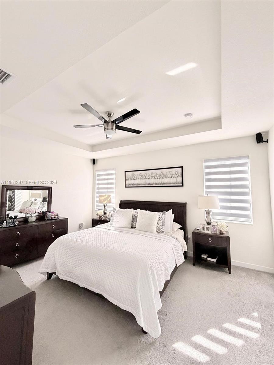 AQUABELLA SECTION ONE - Residential