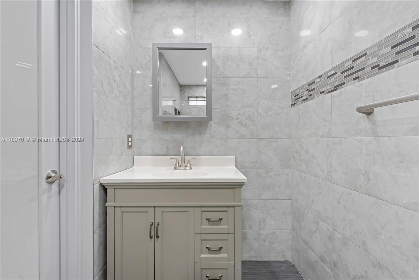 WEITZER SERENA LAKES WEST - Residential