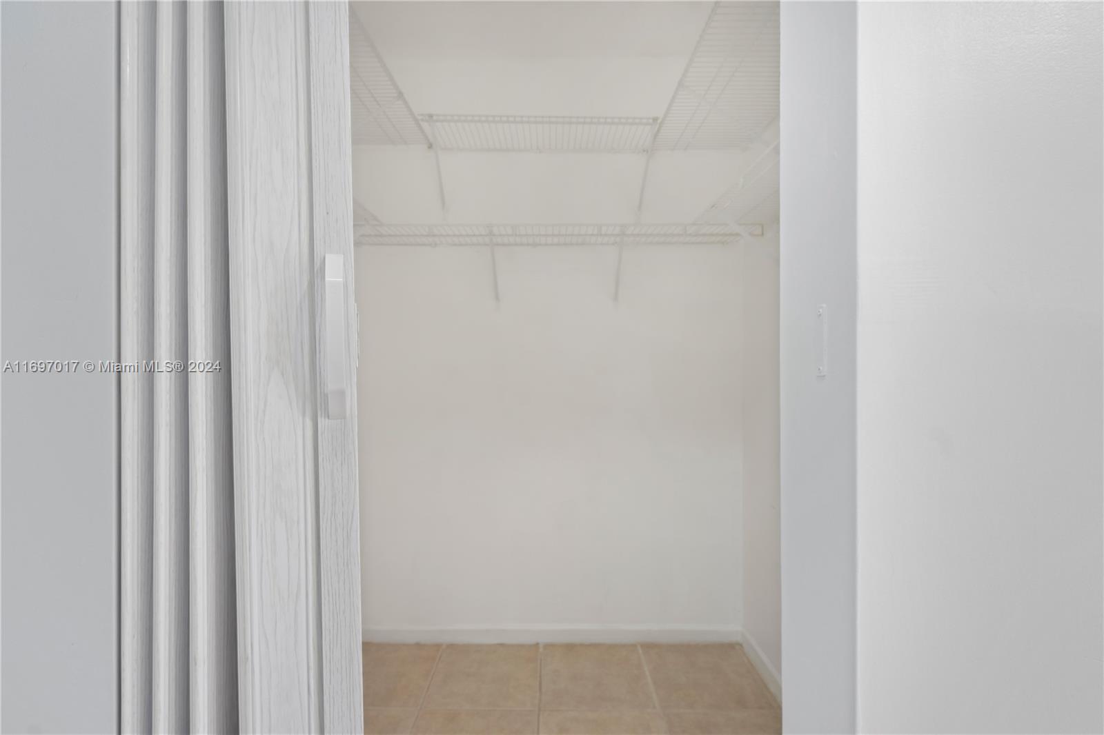 WEITZER SERENA LAKES WEST - Residential